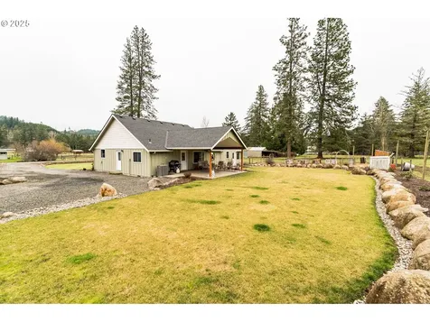 16124 S Windy City Road Mulino OR 97042