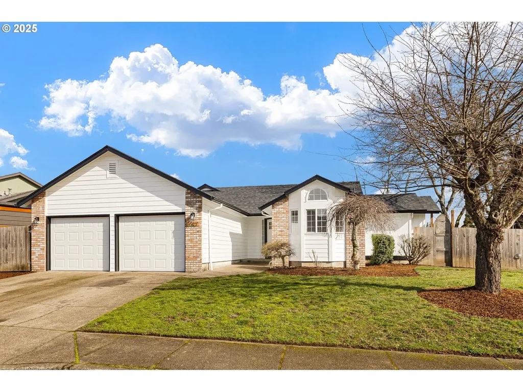 1187 S 45th Street Springfield OR 97478