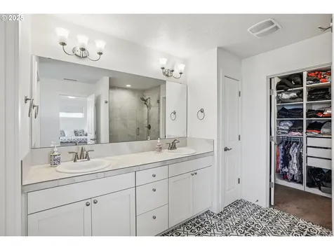 94 S 39th Drive Ridgefield WA 98642