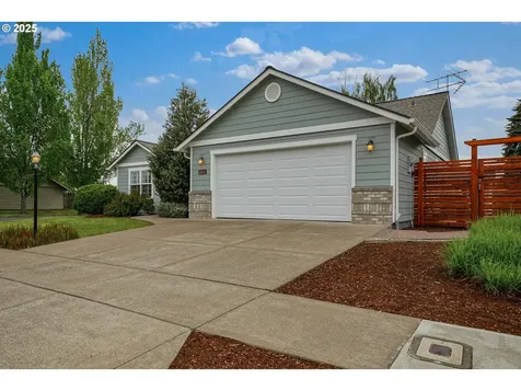 1123 S 6th Street Independence OR 97351