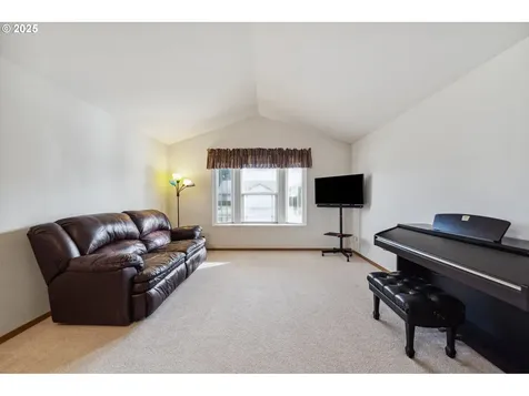 16510 NE 66th Way Vancouver WA 98682