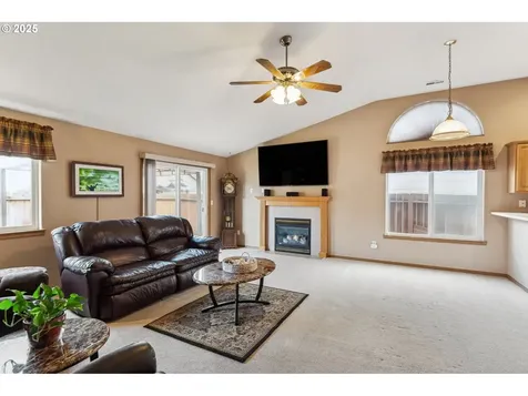 16510 NE 66th Way Vancouver WA 98682