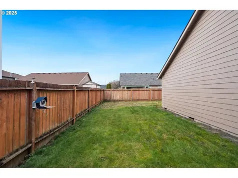 16510 NE 66th Way Vancouver WA 98682