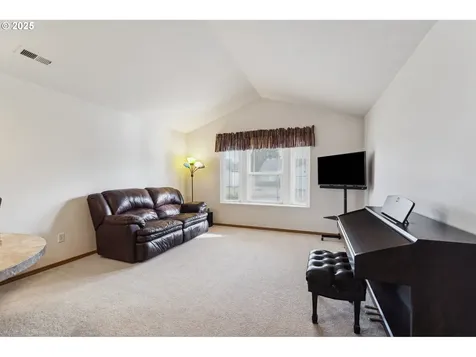16510 NE 66th Way Vancouver WA 98682
