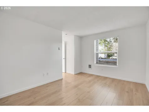5488 SW Alger Avenue Beaverton OR 97005