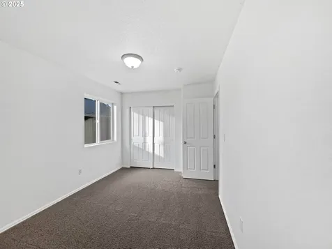 4613 SE Lone Oak Street Hillsboro OR 97123