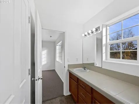 4613 SE Lone Oak Street Hillsboro OR 97123