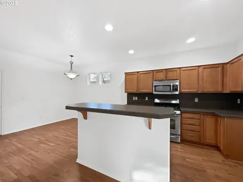 4613 SE Lone Oak Street Hillsboro OR 97123
