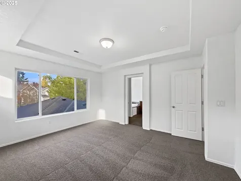 4613 SE Lone Oak Street Hillsboro OR 97123