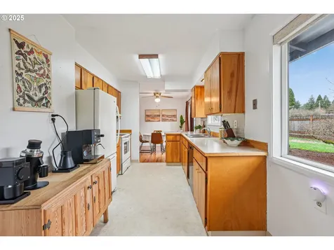 14007 SE Mill Street Portland OR 97233