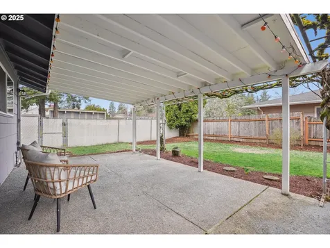 14007 SE Mill Street Portland OR 97233