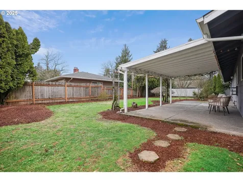 14007 SE Mill Street Portland OR 97233