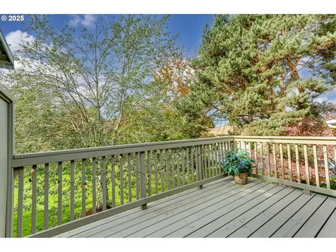 15117 NE Rose Parkway Portland OR 97230