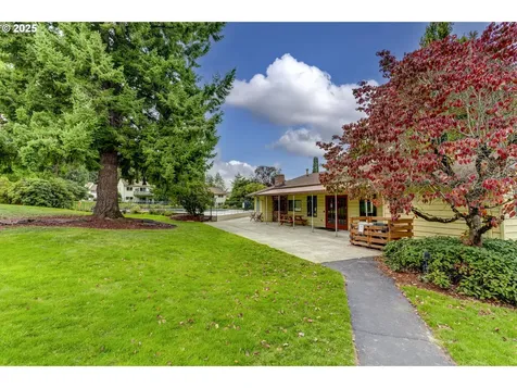 15117 NE Rose Parkway Portland OR 97230