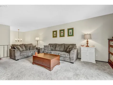 15117 NE Rose Parkway Portland OR 97230