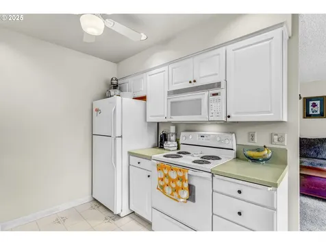 15117 NE Rose Parkway Portland OR 97230