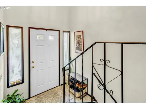 15117 NE Rose Parkway Portland OR 97230