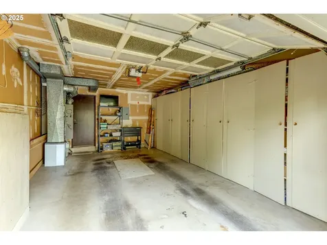 15117 NE Rose Parkway Portland OR 97230