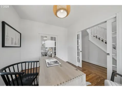 301 SE 79th Avenue Portland OR 97215