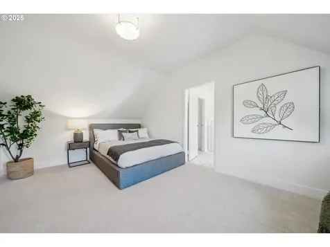 301 SE 79th Avenue Portland OR 97215