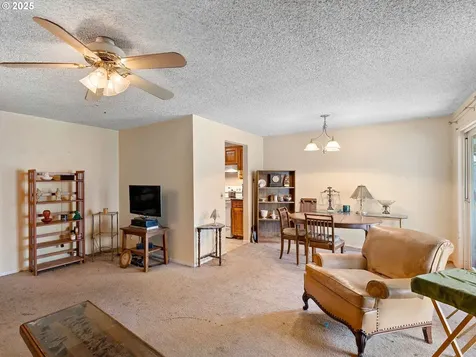 19911 SW Southview Street Beaverton OR 97078