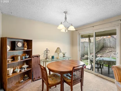 19911 SW Southview Street Beaverton OR 97078