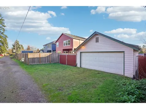 5737 SE Carlton Street Portland OR 97206