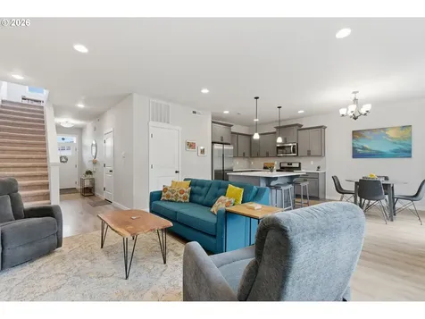 1537 S Camille Place Newberg OR 97132