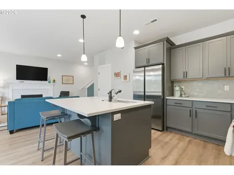 1537 S Camille Place Newberg OR 97132