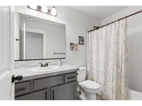 1537 S Camille Place Newberg OR 97132