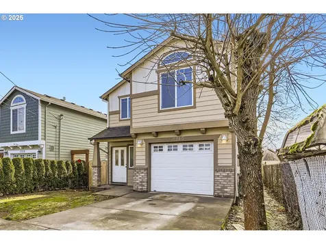 7710 SE Harney Street Portland OR 97206