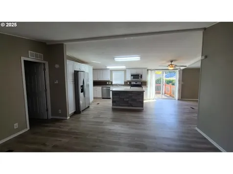 15509 SE Mill Plain Boulevard Vancouver WA 98684