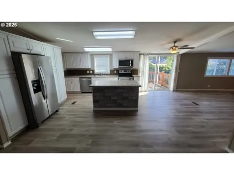 15509 SE Mill Plain Boulevard Vancouver WA 98684