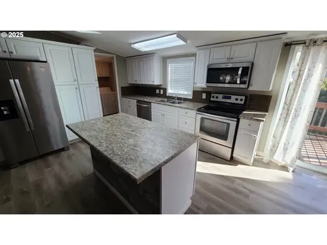 15509 SE Mill Plain Boulevard Vancouver WA 98684