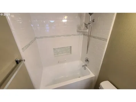 15509 SE Mill Plain Boulevard Vancouver WA 98684