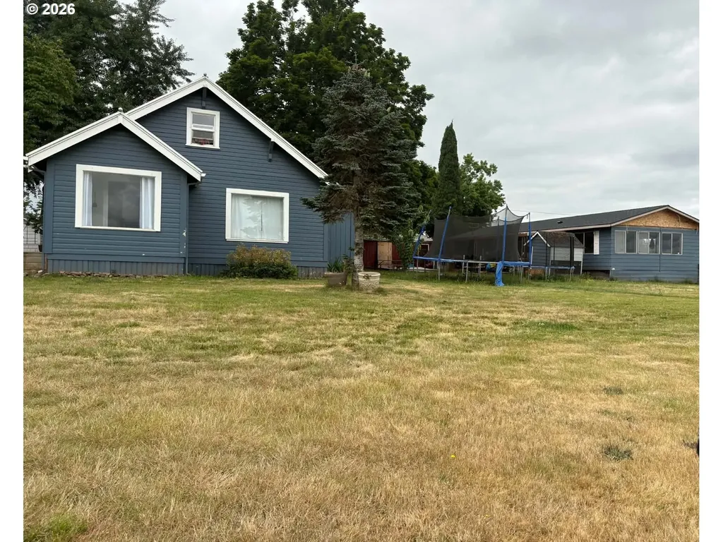 12716 S Dart Road Molalla OR 97038