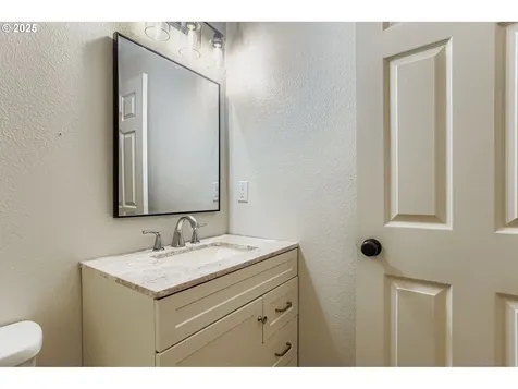 7293 SE Borwick Street Hillsboro OR 97123