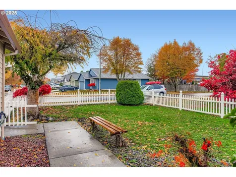 7293 SE Borwick Street Hillsboro OR 97123