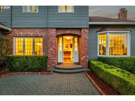2055 Ridge Pointe Drive Lake Oswego OR 97034