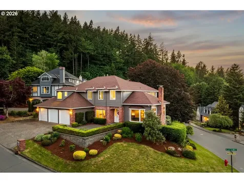 2055 Ridge Pointe Drive Lake Oswego OR 97034