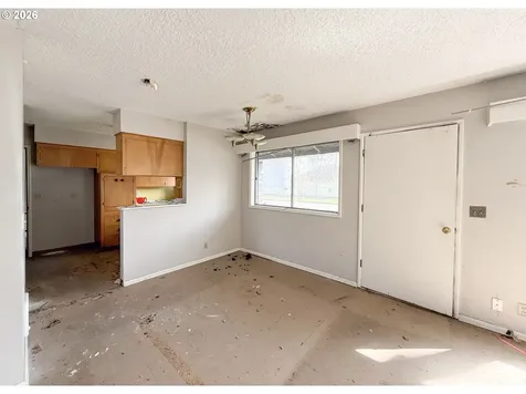 442 NW 4th Avenue Canby OR 97013