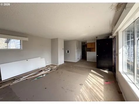 442 NW 4th Avenue Canby OR 97013