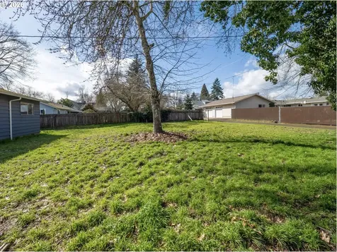 442 NW 4th Avenue Canby OR 97013