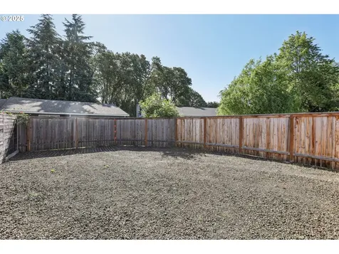 374 NE 34th Place Hillsboro OR 97124