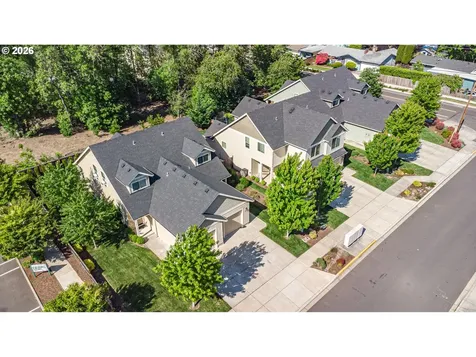 903 Howard Avenue Eugene OR 97404