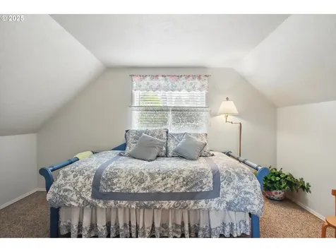5032 SE 36th Place Portland OR 97202