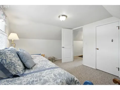 5032 SE 36th Place Portland OR 97202