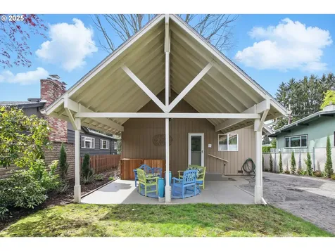 5032 SE 36th Place Portland OR 97202