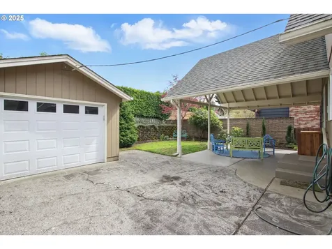 5032 SE 36th Place Portland OR 97202
