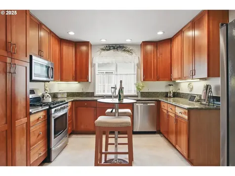 5032 SE 36th Place Portland OR 97202
